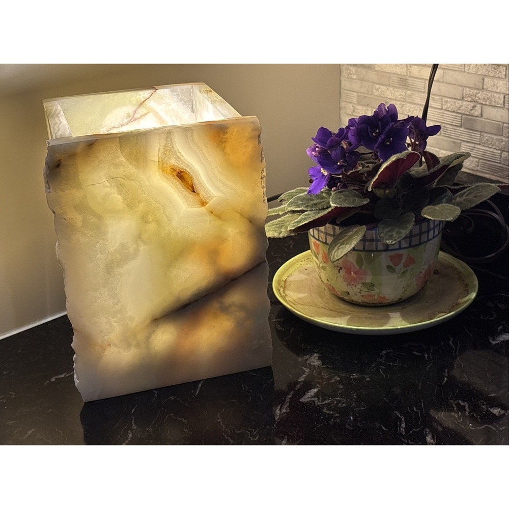 Onyx Table Lamp Luxury Stone Accent Light Modern Home Decor Warm Ambient Light